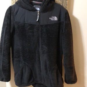 Girls XL North Face black hooded fleece jacket